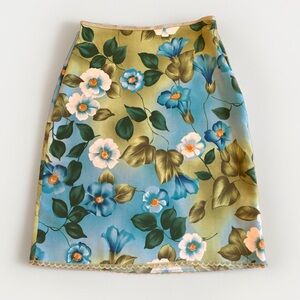 Vintage Floral Midi-Pencil Skirt